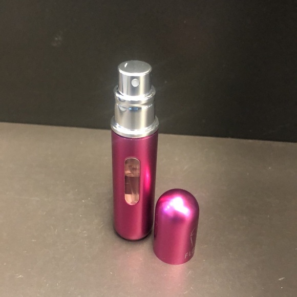 Smell BEAUTIFUL for that special someone, YOU! Choose a 5ml spray bottle… - Picture 3 of 3